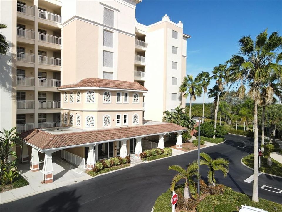 En Venta: $435,000 (3 camas, 2 baños, 1584 Pies cuadrados)