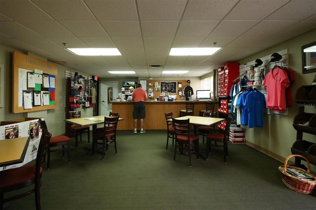 En Venta: $435,000 (3 camas, 2 baños, 1584 Pies cuadrados)