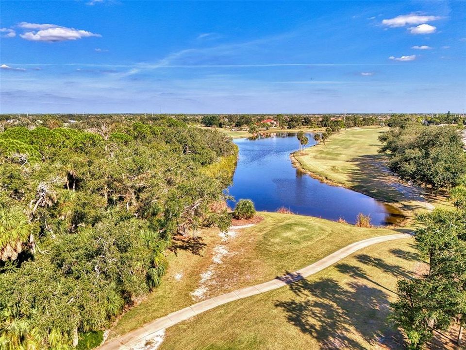 合同活跃: $349,900 (3 贝兹, 2 浴室, 1571 平方英尺)