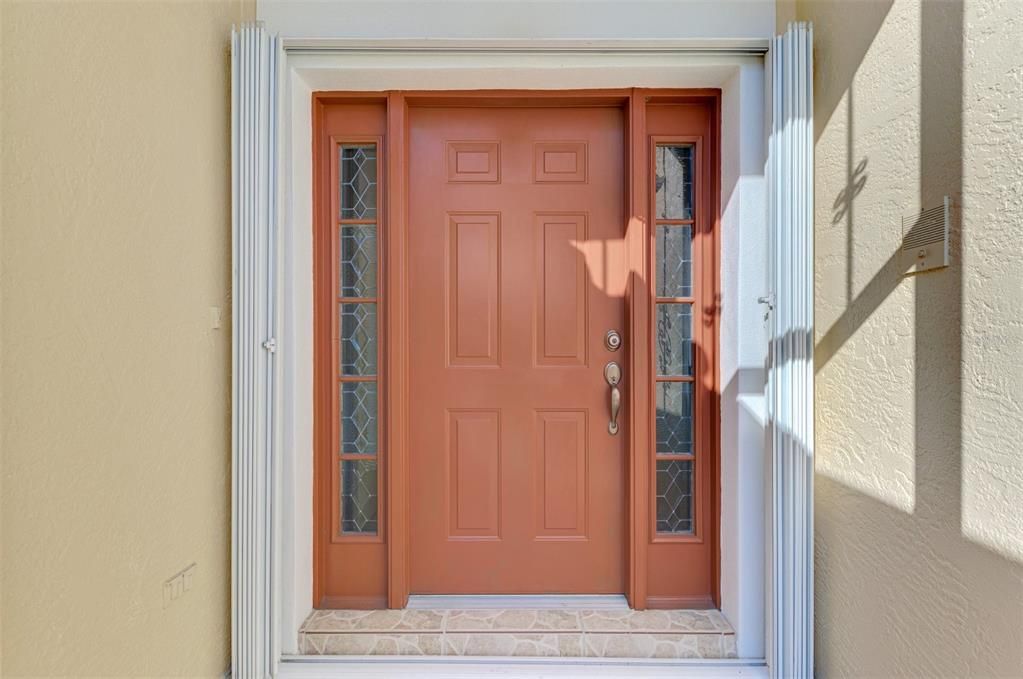 合同活跃: $349,900 (3 贝兹, 2 浴室, 1571 平方英尺)