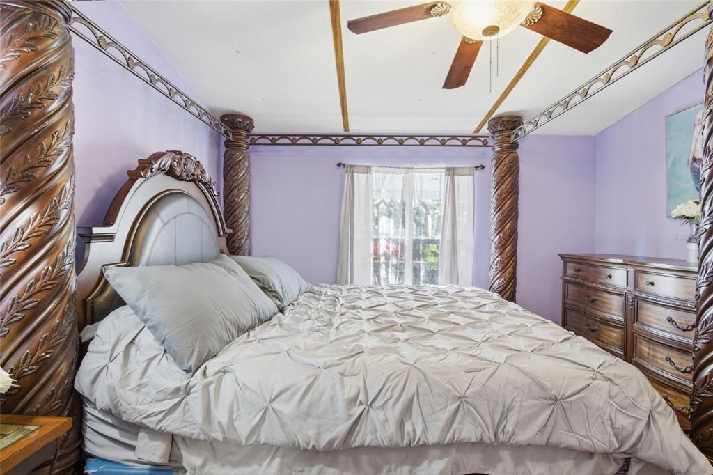 待售: $159,000 (3 贝兹, 2 浴室, 960 平方英尺)