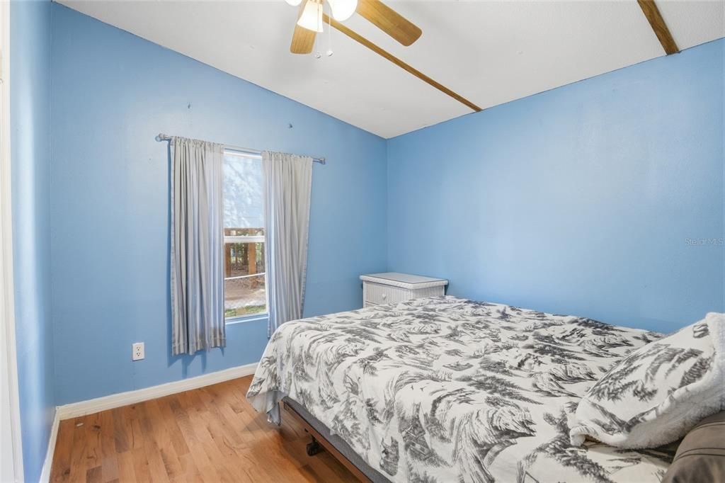 待售: $159,000 (3 贝兹, 2 浴室, 960 平方英尺)