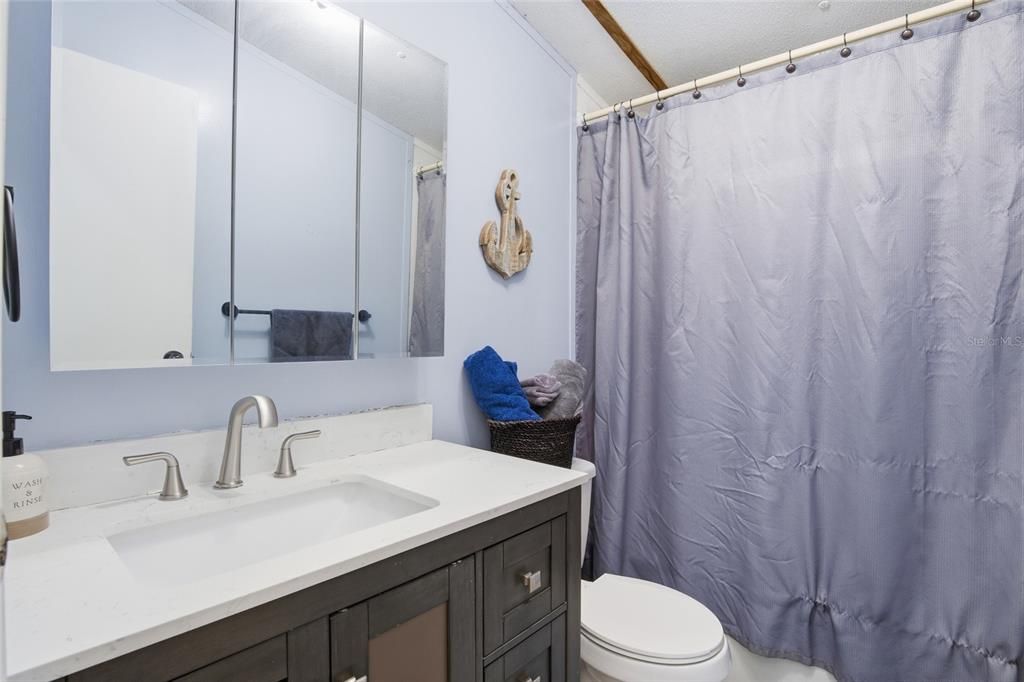 待售: $159,000 (3 贝兹, 2 浴室, 960 平方英尺)