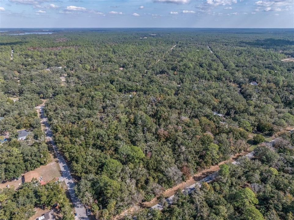 На продажу: $62,500 (2.33 acres)