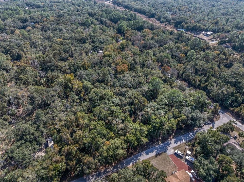 На продажу: $62,500 (2.33 acres)