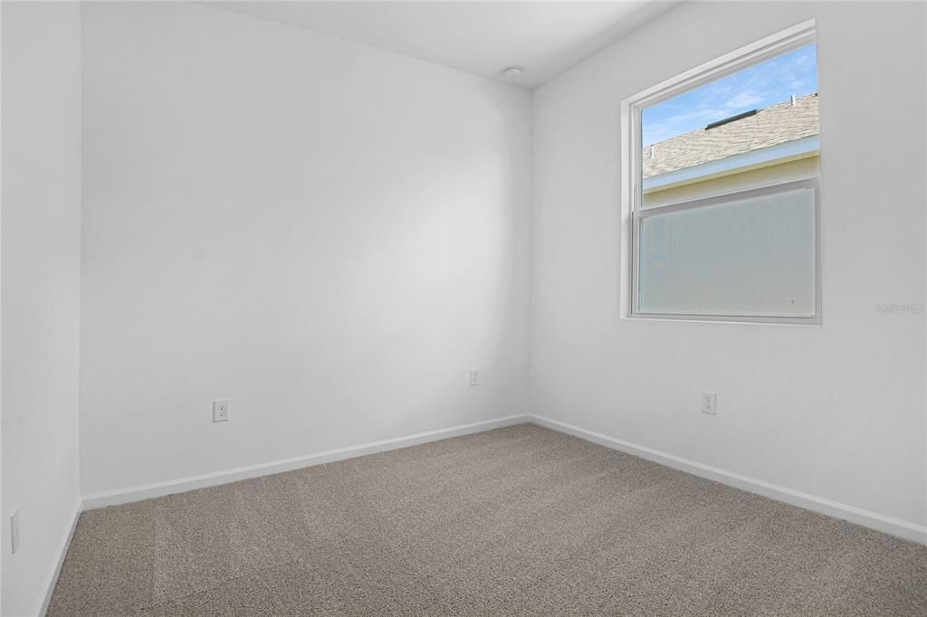 На продажу: $306,950 (3 спален, 2 ванн, 1700 Квадратных фут)