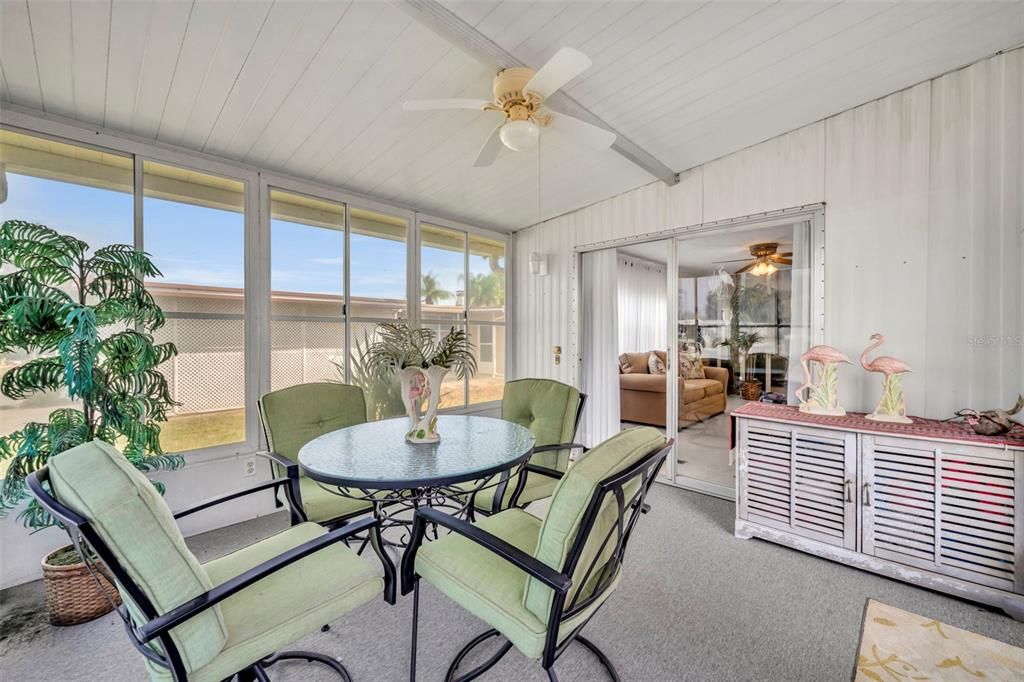 En Venta: $90,000 (2 camas, 2 baños, 828 Pies cuadrados)