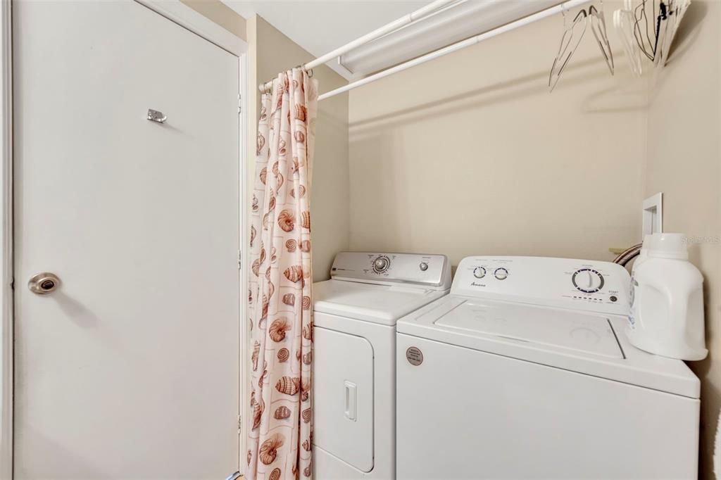 En Venta: $90,000 (2 camas, 2 baños, 828 Pies cuadrados)