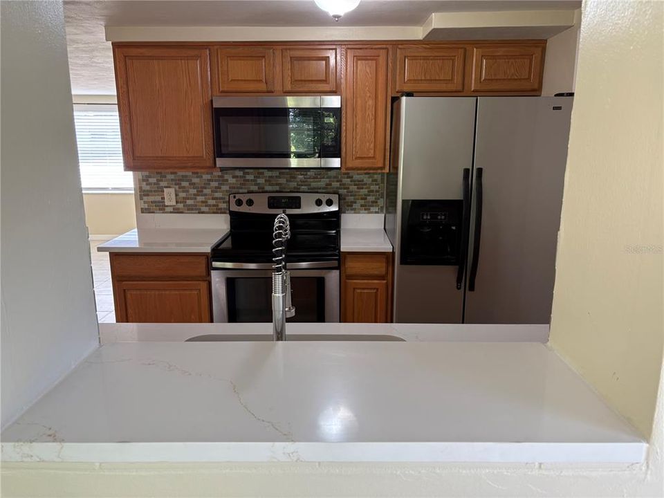 Activo con contrato: $205,000 (2 camas, 1 baños, 1104 Pies cuadrados)