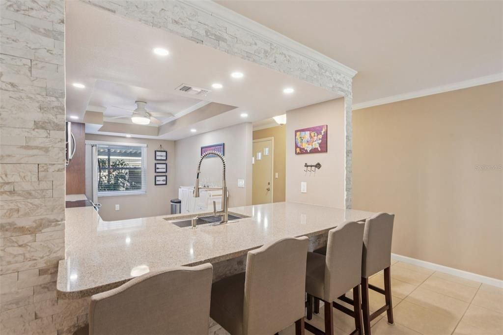 待售: $249,900 (3 贝兹, 2 浴室, 1410 平方英尺)