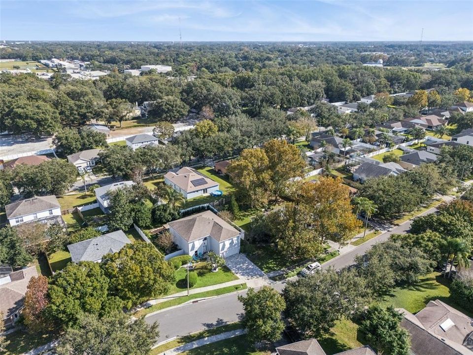 En Venta: $634,900 (4 camas, 2 baños, 2882 Pies cuadrados)