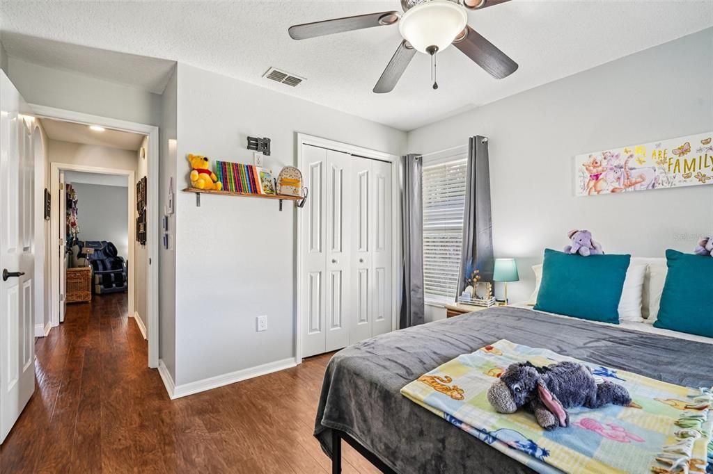 En Venta: $309,000 (3 camas, 2 baños, 1338 Pies cuadrados)