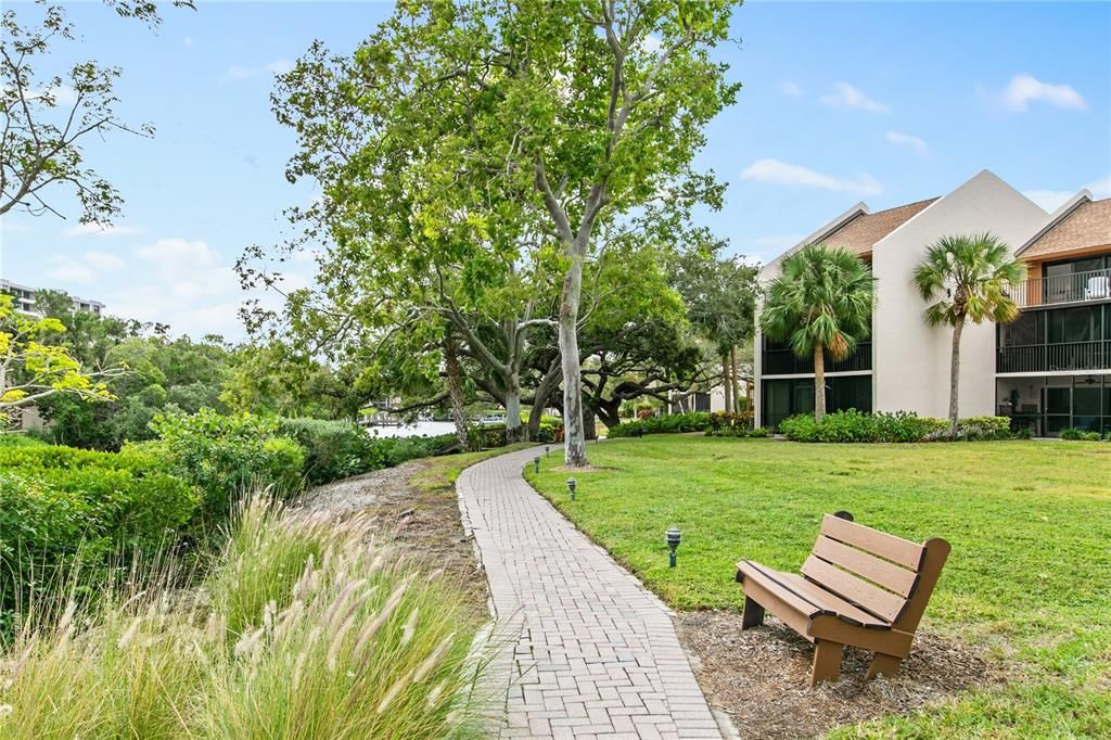 待售: $675,000 (2 贝兹, 2 浴室, 860 平方英尺)