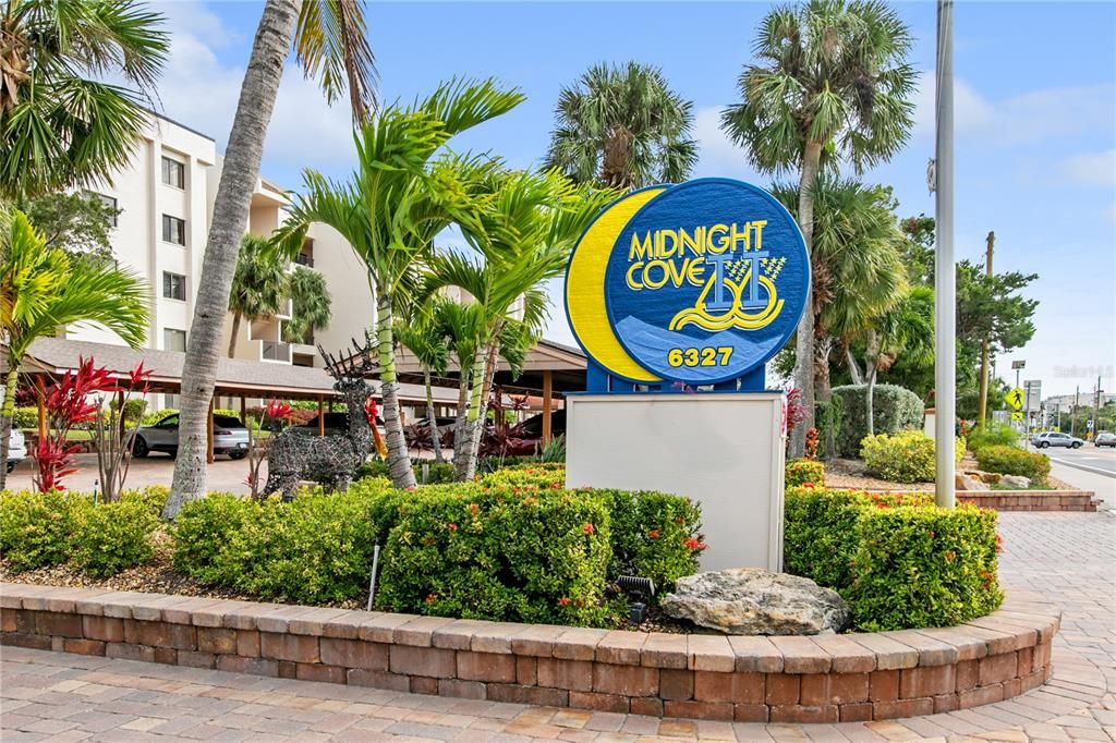 待售: $675,000 (2 贝兹, 2 浴室, 860 平方英尺)