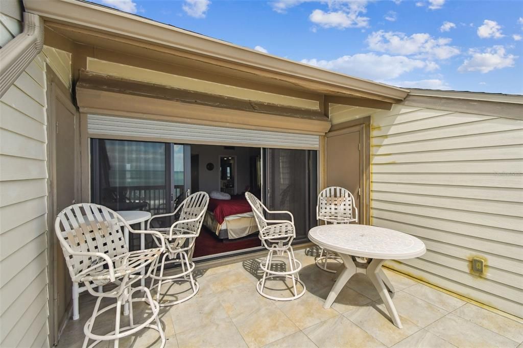 For Sale: $1,295,000 (4 beds, 3 baths, 1870 Square Feet)