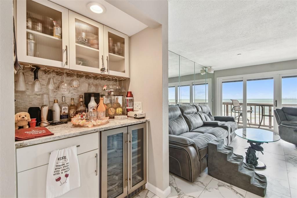 For Sale: $1,295,000 (4 beds, 3 baths, 1870 Square Feet)