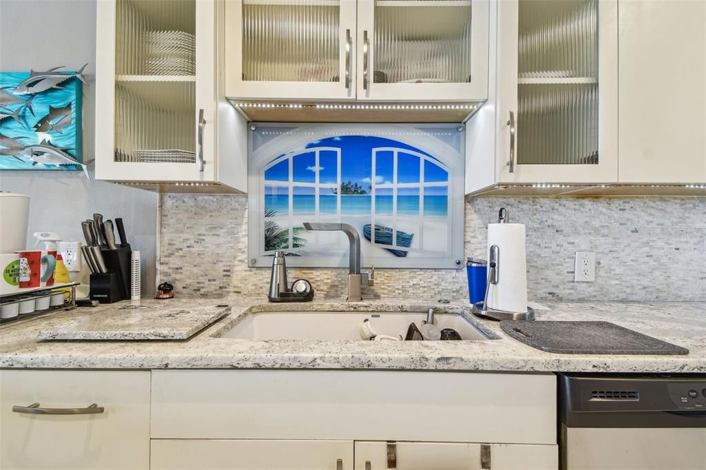 For Sale: $1,295,000 (4 beds, 3 baths, 1870 Square Feet)