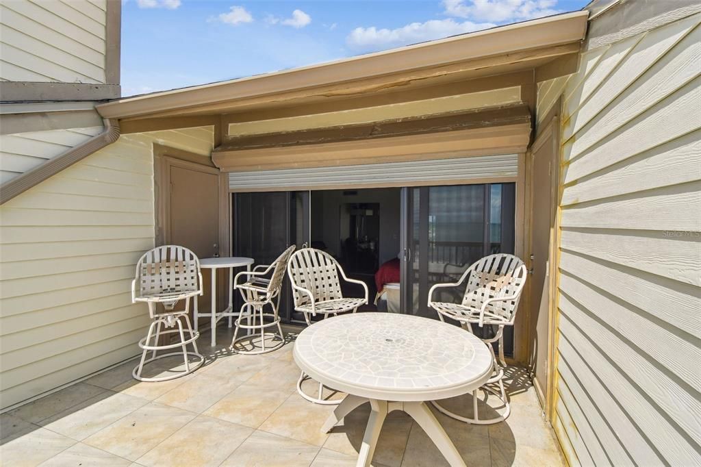 For Sale: $1,295,000 (4 beds, 3 baths, 1870 Square Feet)