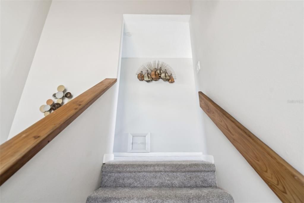 For Sale: $1,295,000 (4 beds, 3 baths, 1870 Square Feet)