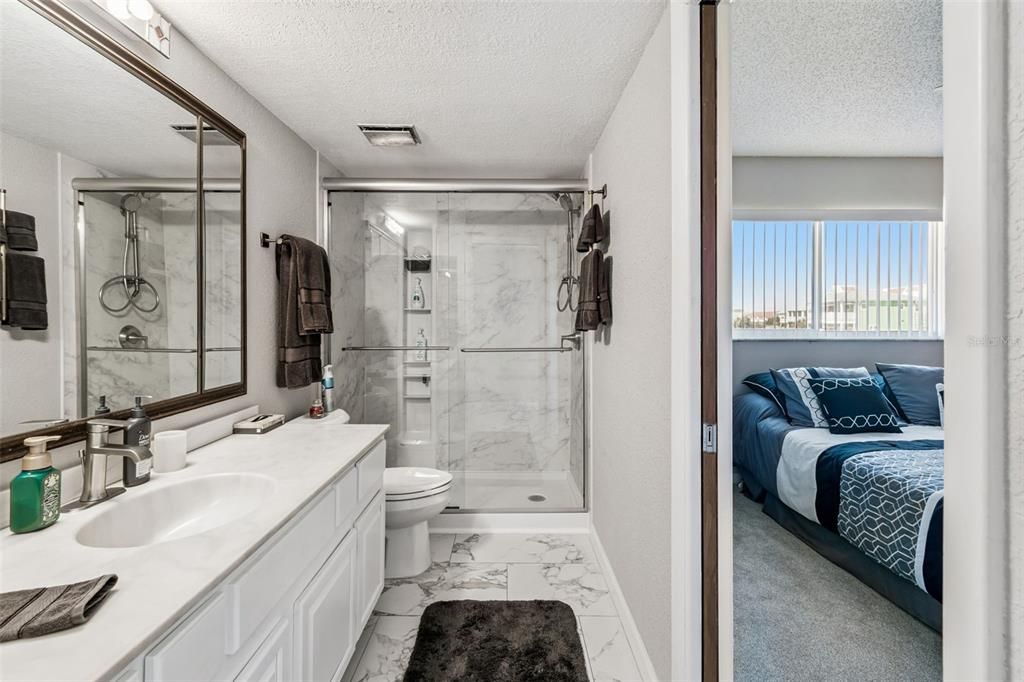 For Sale: $1,295,000 (4 beds, 3 baths, 1870 Square Feet)