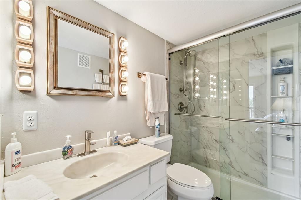 For Sale: $1,295,000 (4 beds, 3 baths, 1870 Square Feet)