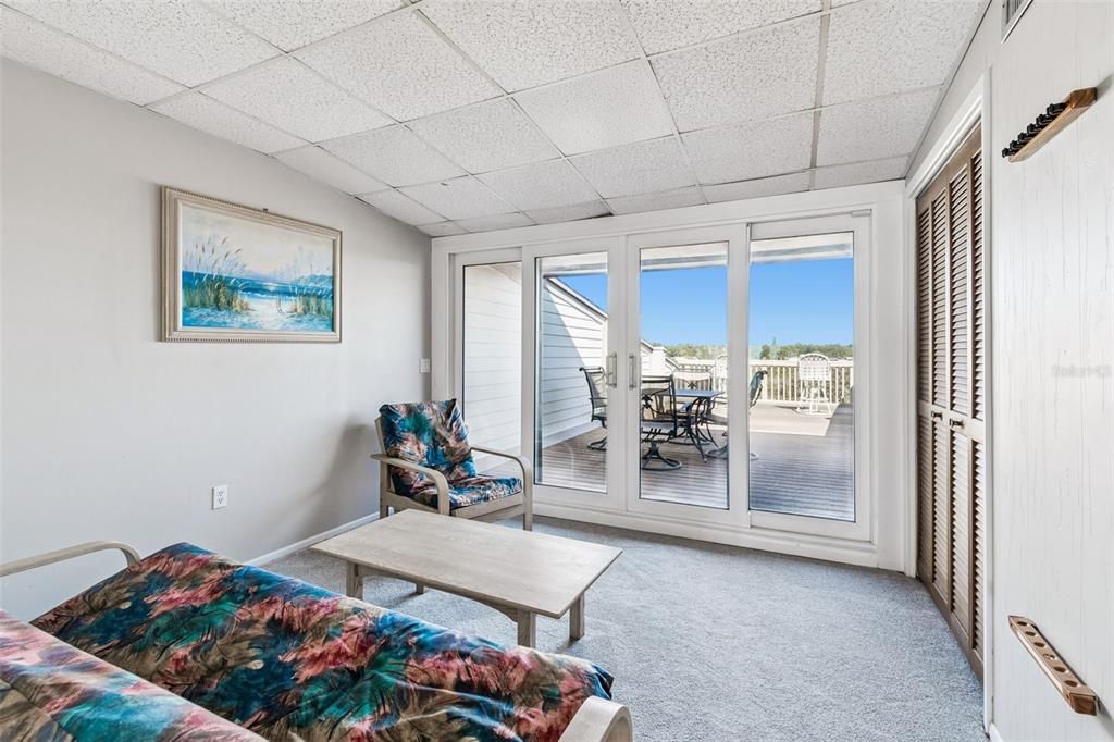 For Sale: $1,295,000 (4 beds, 3 baths, 1870 Square Feet)