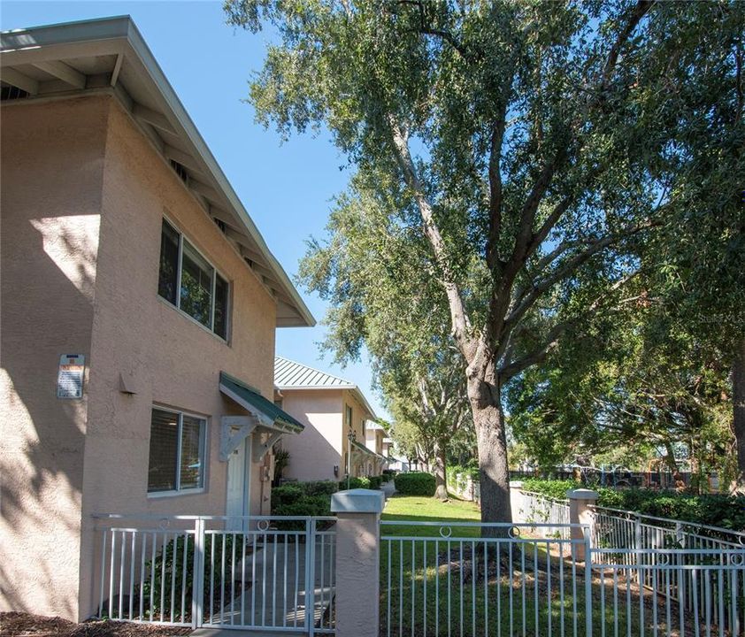 待售: $519,900 (3 贝兹, 2 浴室, 1301 平方英尺)