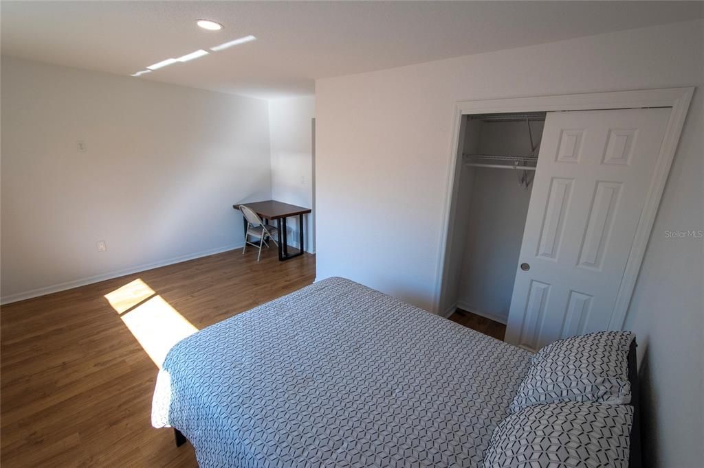 待售: $519,900 (3 贝兹, 2 浴室, 1301 平方英尺)