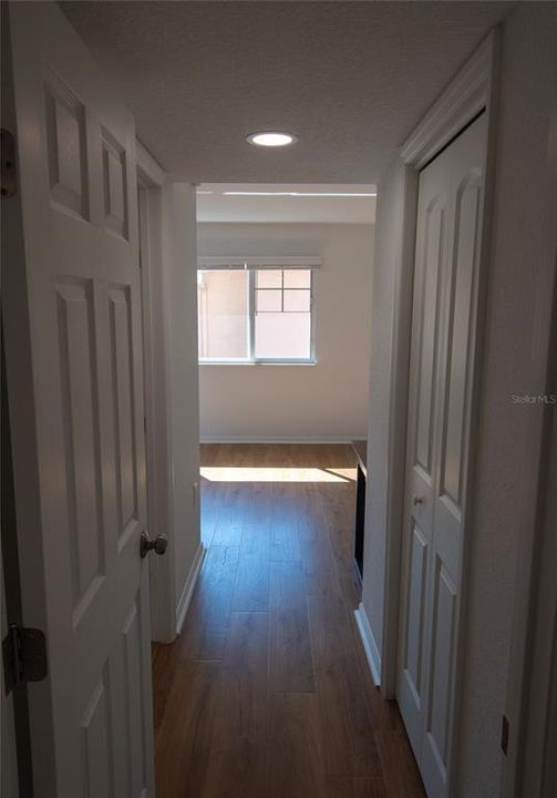 待售: $519,900 (3 贝兹, 2 浴室, 1301 平方英尺)