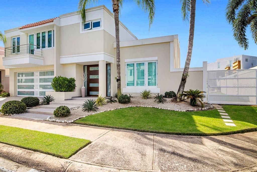 En Venta: $1,600,000 (5 camas, 3 baños, 3888 Pies cuadrados)