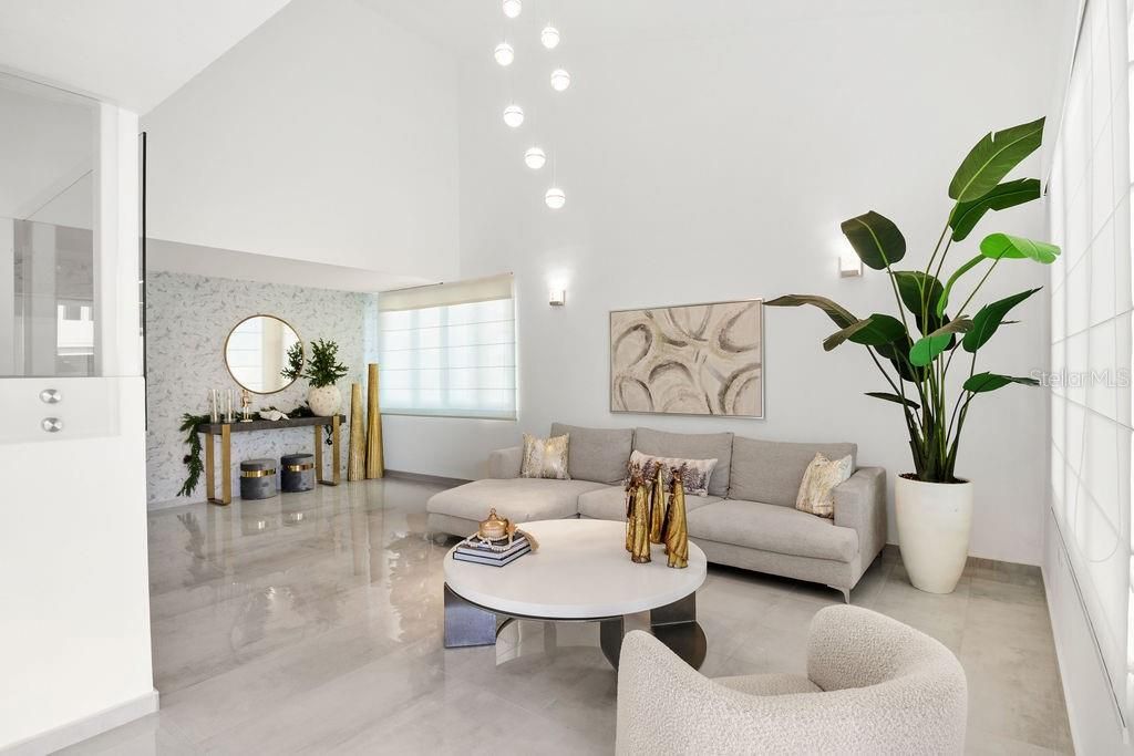 En Venta: $1,600,000 (5 camas, 3 baños, 3888 Pies cuadrados)