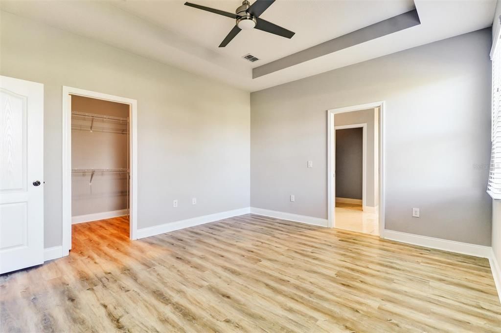 出租: $2,800 (4 贝兹, 2 浴室, 2112 平方英尺)