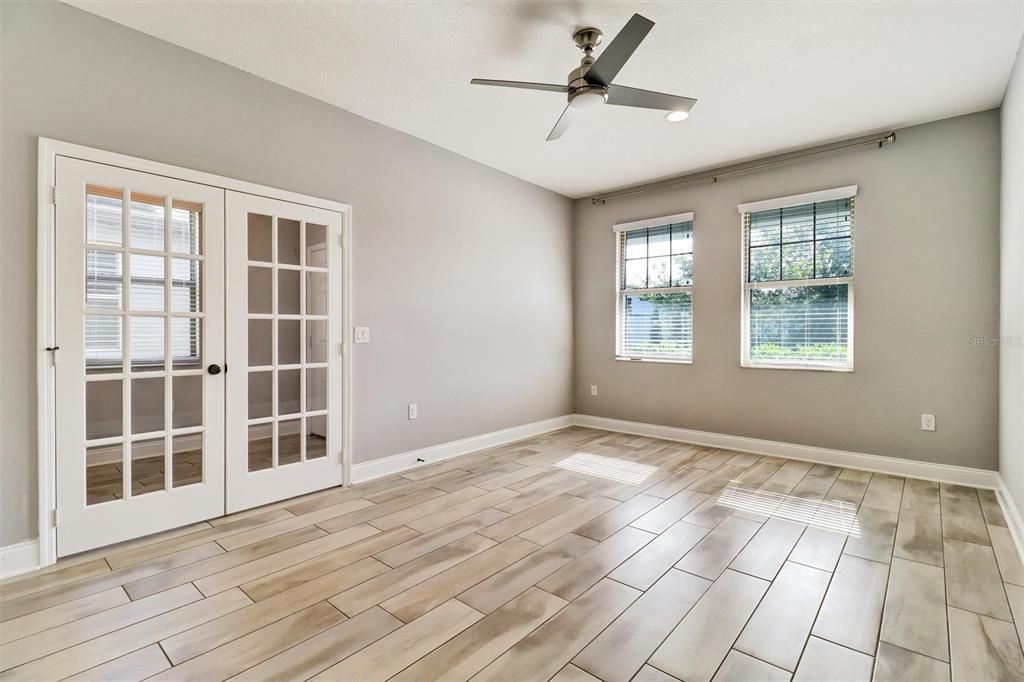 出租: $2,800 (4 贝兹, 2 浴室, 2112 平方英尺)