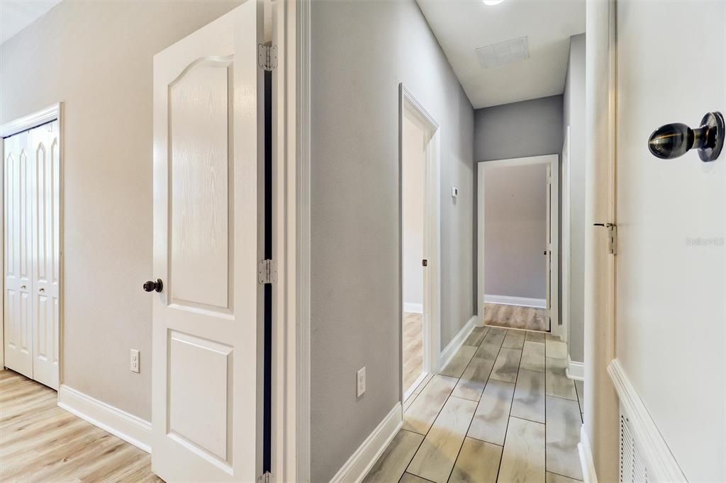 出租: $2,800 (4 贝兹, 2 浴室, 2112 平方英尺)