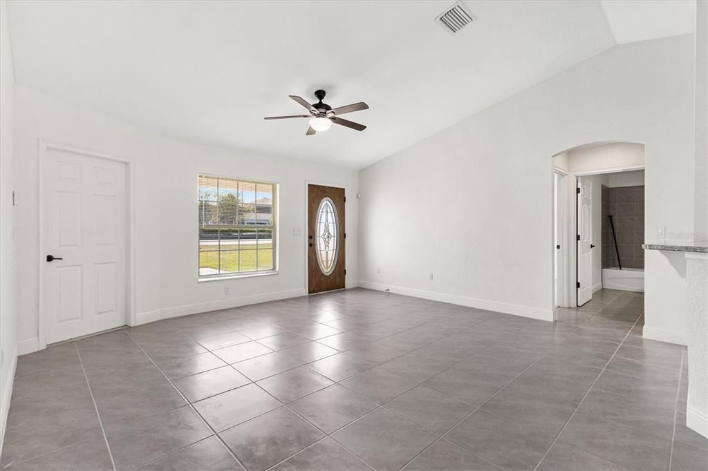 En Venta: $259,900 (3 camas, 2 baños, 1521 Pies cuadrados)