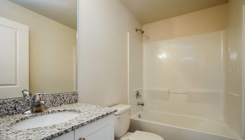 В аренду: $1,590 (2 спален, 2 ванн, 1120 Квадратных фут)