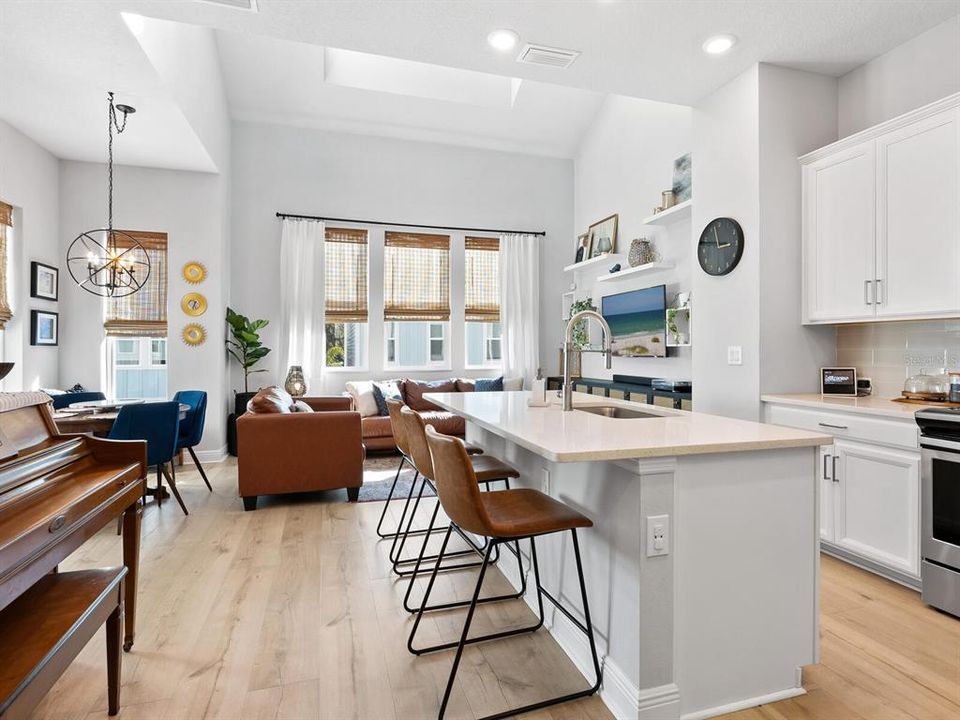 For Sale: $749,000 (3 beds, 3 baths, 1908 Square Feet)