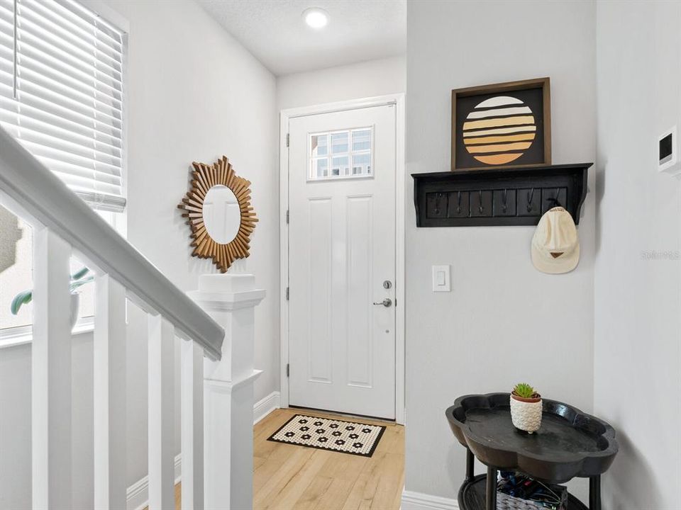 For Sale: $749,000 (3 beds, 3 baths, 1908 Square Feet)