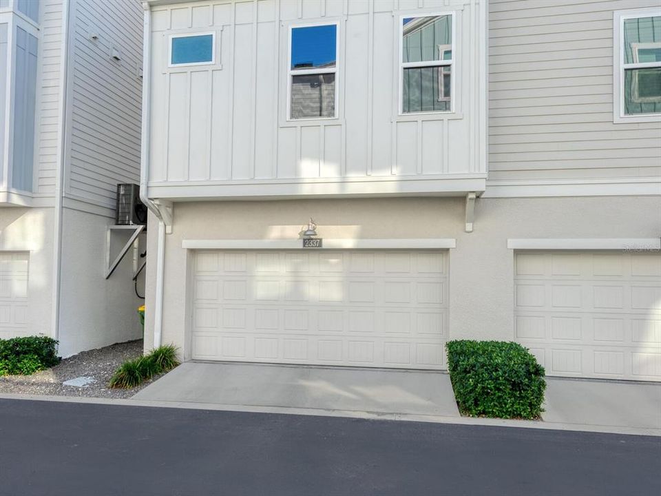 For Sale: $749,000 (3 beds, 3 baths, 1908 Square Feet)