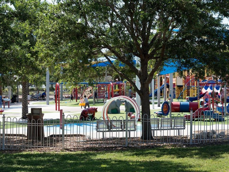 For Sale: $749,000 (3 beds, 3 baths, 1908 Square Feet)