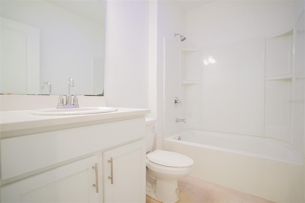 For Sale: $360,000 (4 beds, 3 baths, 2106 Square Feet)