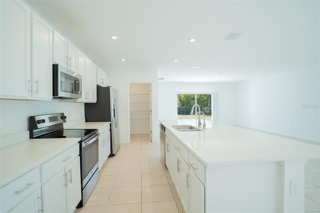 For Sale: $360,000 (4 beds, 3 baths, 2106 Square Feet)