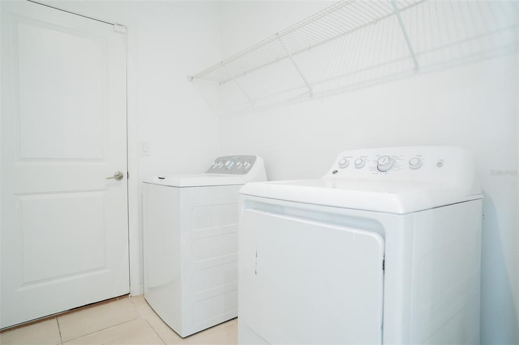 For Sale: $360,000 (4 beds, 3 baths, 2106 Square Feet)