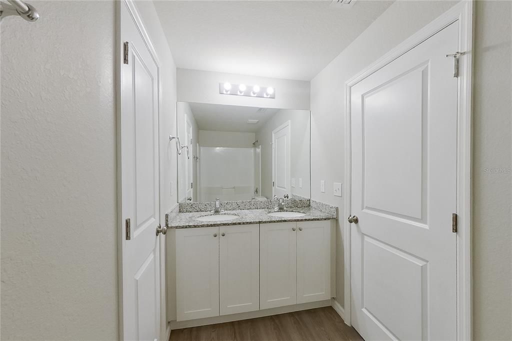 В аренду: $1,690 (3 спален, 2 ванн, 1400 Квадратных фут)