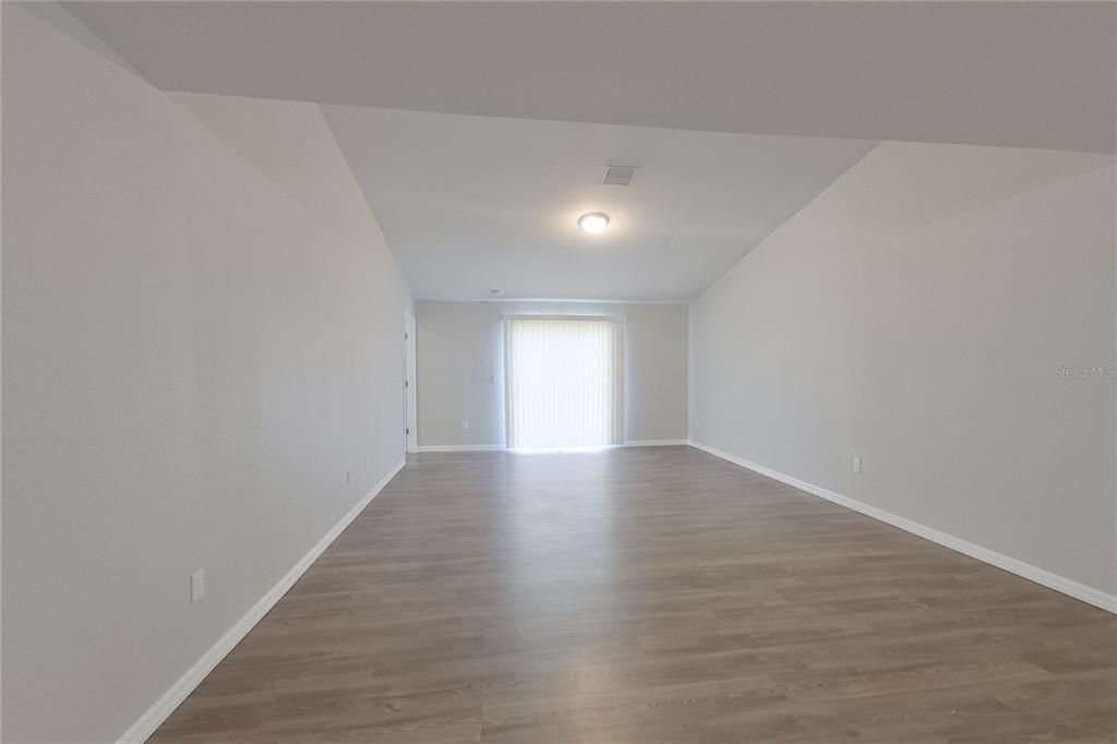 В аренду: $1,690 (3 спален, 2 ванн, 1400 Квадратных фут)