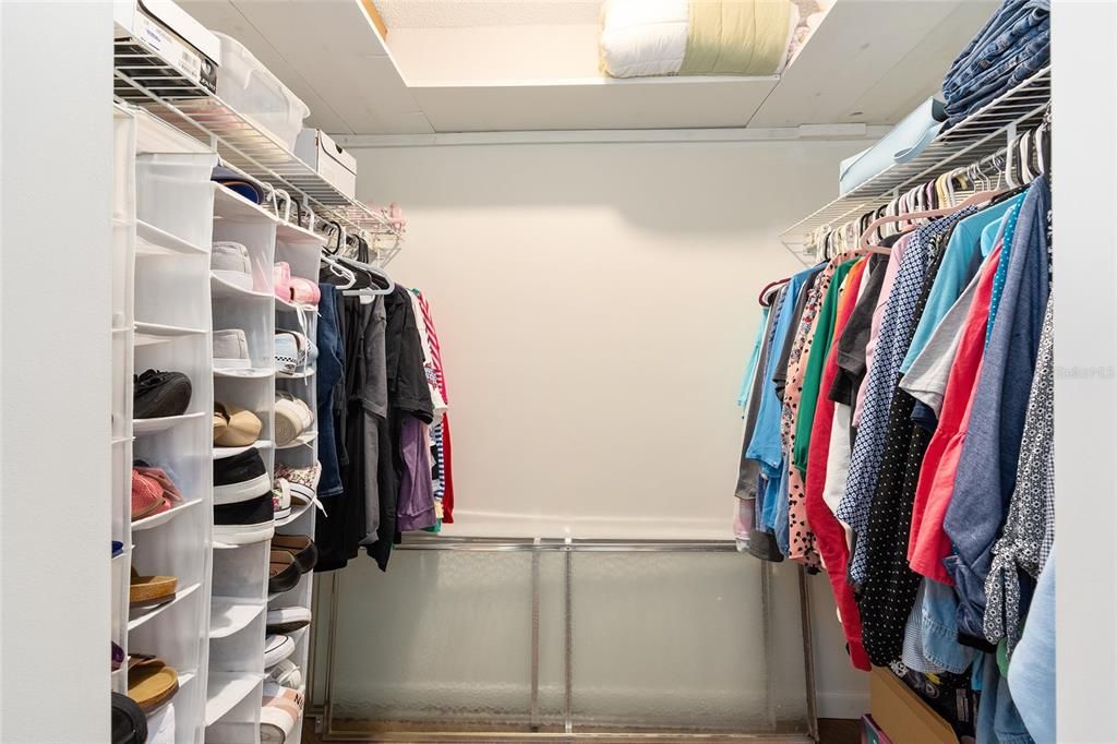 En Venta: $186,200 (2 camas, 2 baños, 1168 Pies cuadrados)