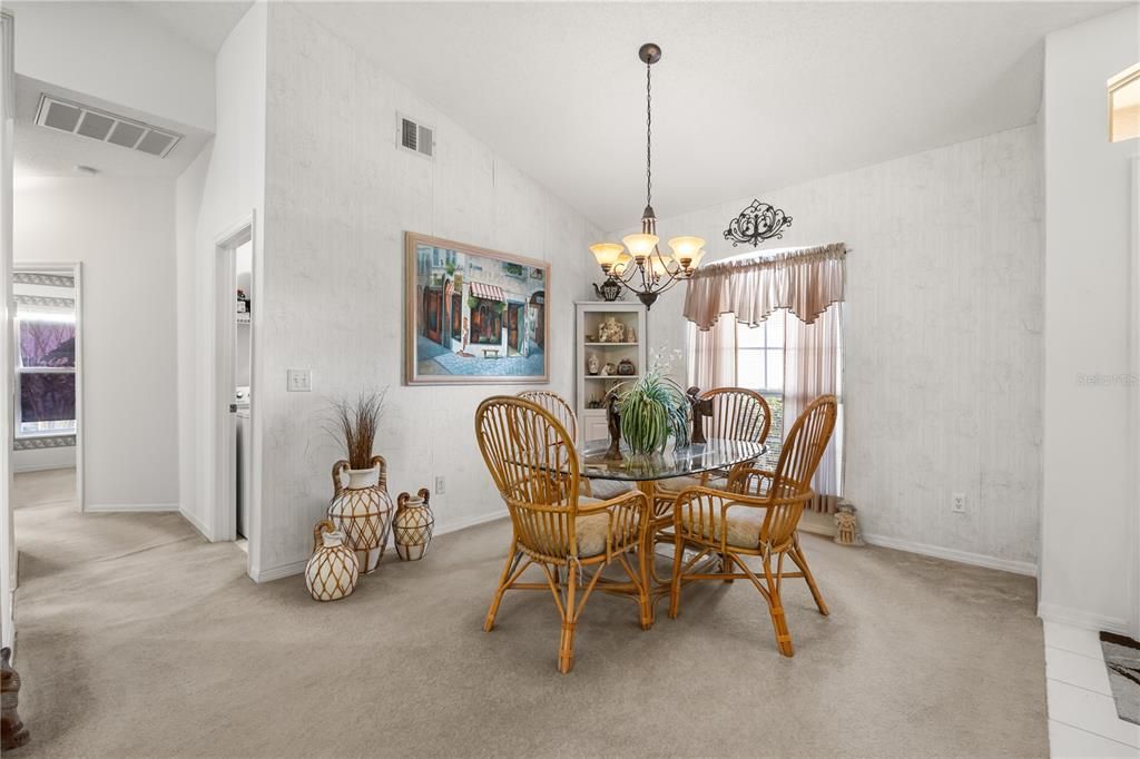 待售: $395,000 (3 贝兹, 2 浴室, 1412 平方英尺)