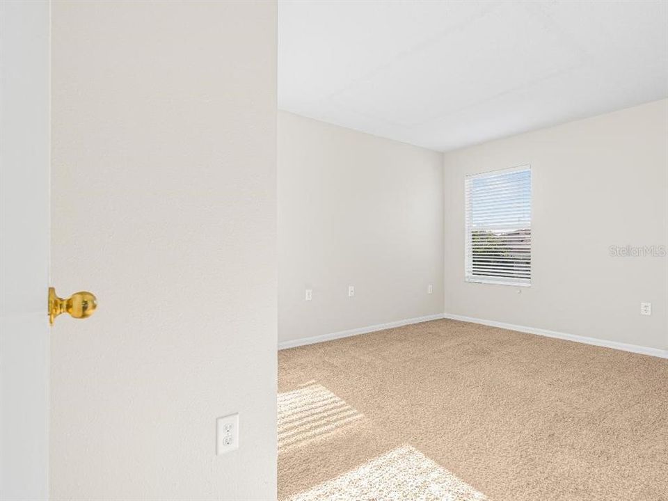 待售: $314,000 (3 贝兹, 2 浴室, 2230 平方英尺)