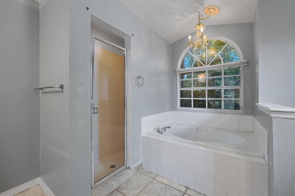 На продажу: $670,000 (4 спален, 2 ванн, 2504 Квадратных фут)