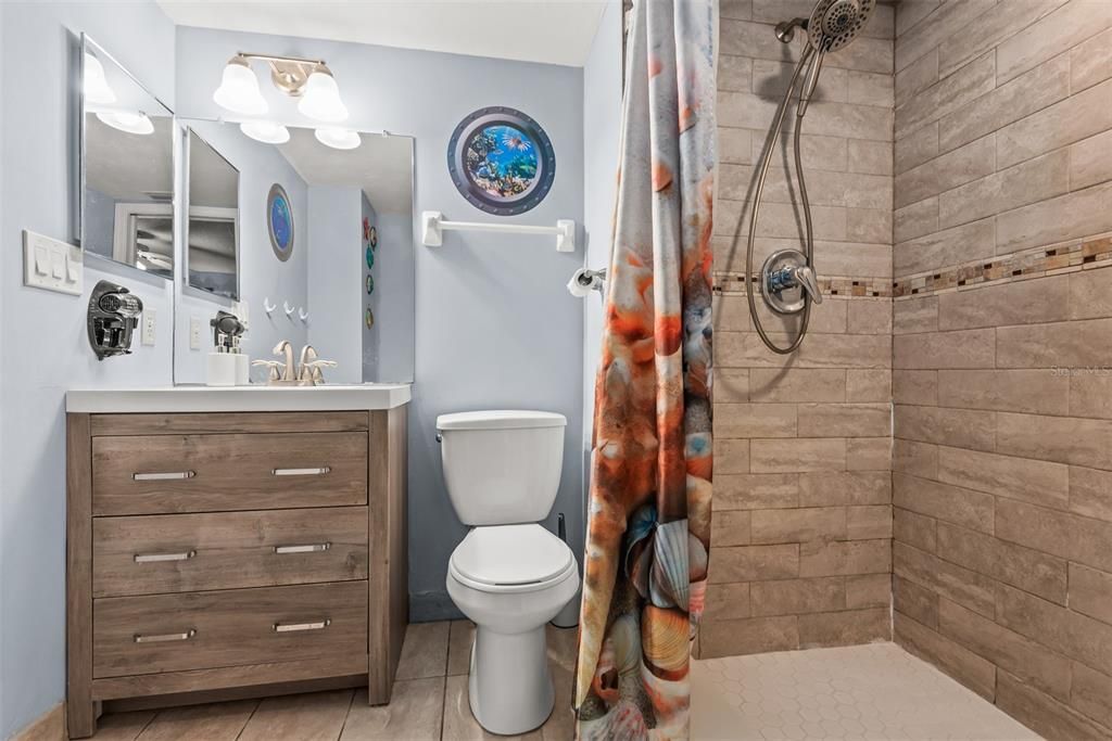 For Sale: $499,000 (2 beds, 2 baths, 1380 Square Feet)